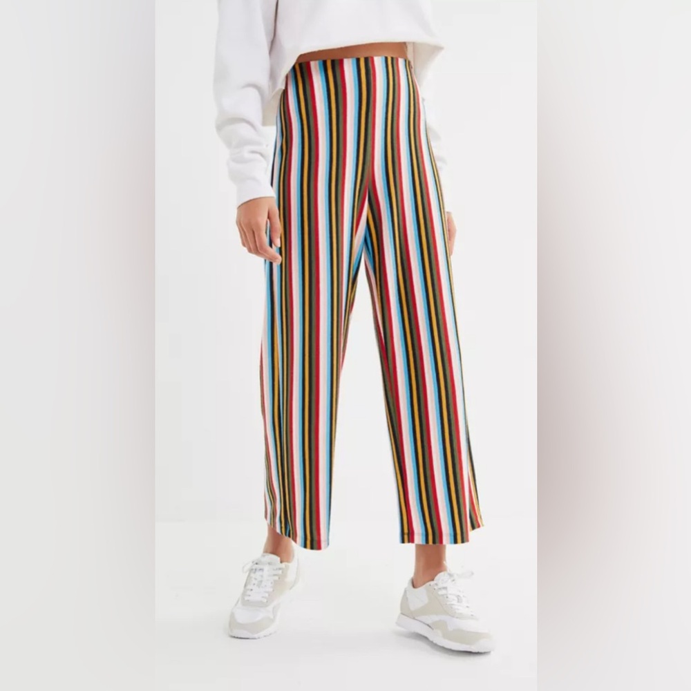 URBAN OUTFITTERS Ant Striped Knit Cropped Pant in Multi Colors Size Small